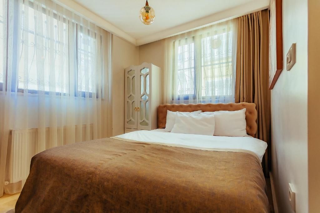 double_room_with_private_bathroom